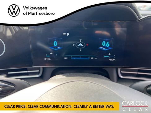 Used 2023 Hyundai Elantra Limited image 17