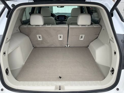 Used 2023 GMC Terrain Denali w/ Denali Premium Package image 26