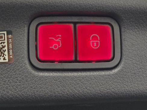 Used 2023 Mercedes-Benz C 300 4MATIC Sedan w/ AMG Line w/ Night Package image 22