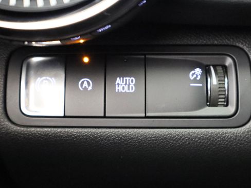 New 2026 Chevrolet Equinox LT w/ Safety and Technology Package FWD image 34