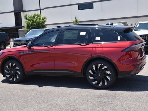 New 2026 Lincoln Nautilus Reserve w/ Jet Appearance Package AWD/4WD image 17