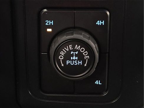 Used 2025 Ford F150 XL image 12