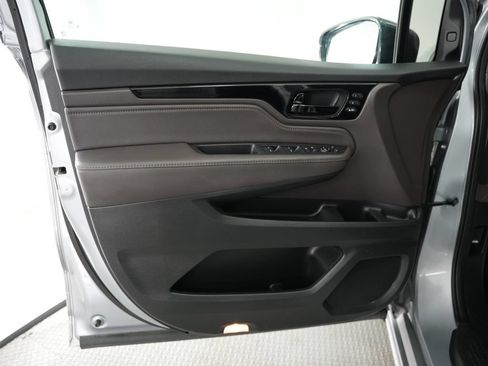 Used 2019 Honda Odyssey Elite image 39