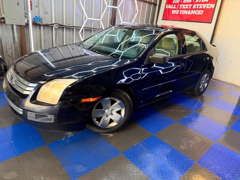 Used 2009 Ford Fusion SE FWD image 4
