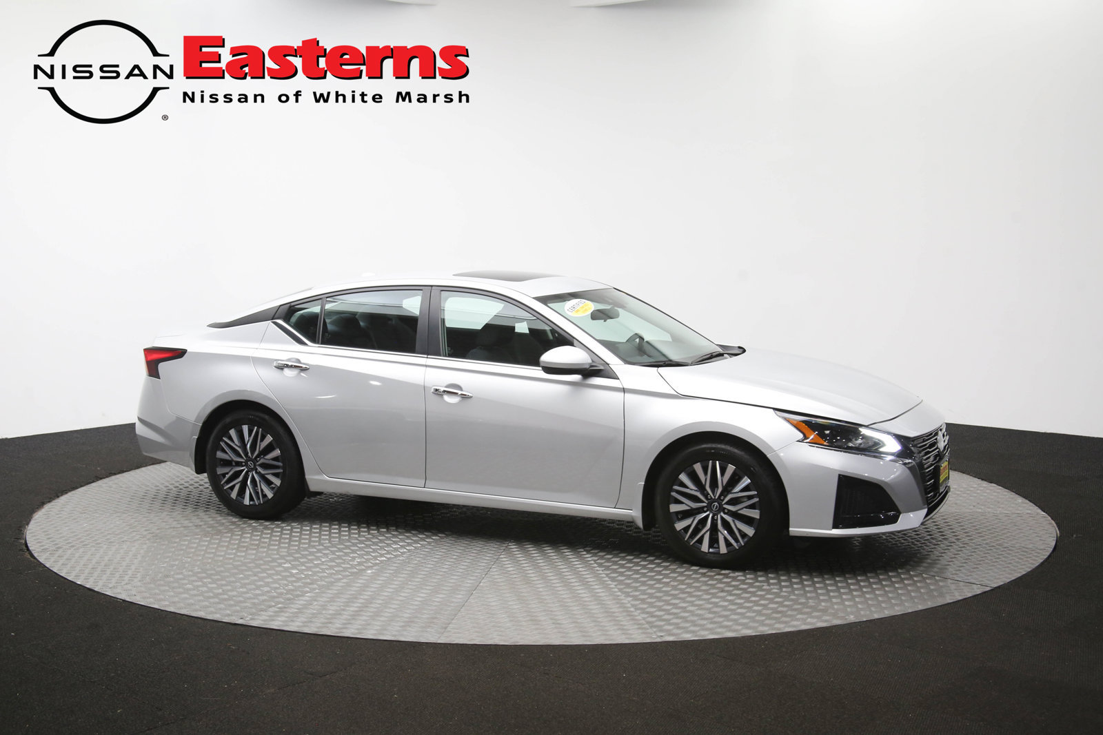 Used 2024 Nissan Altima 2.5 SV w/ SV Premium Package FWD image 47