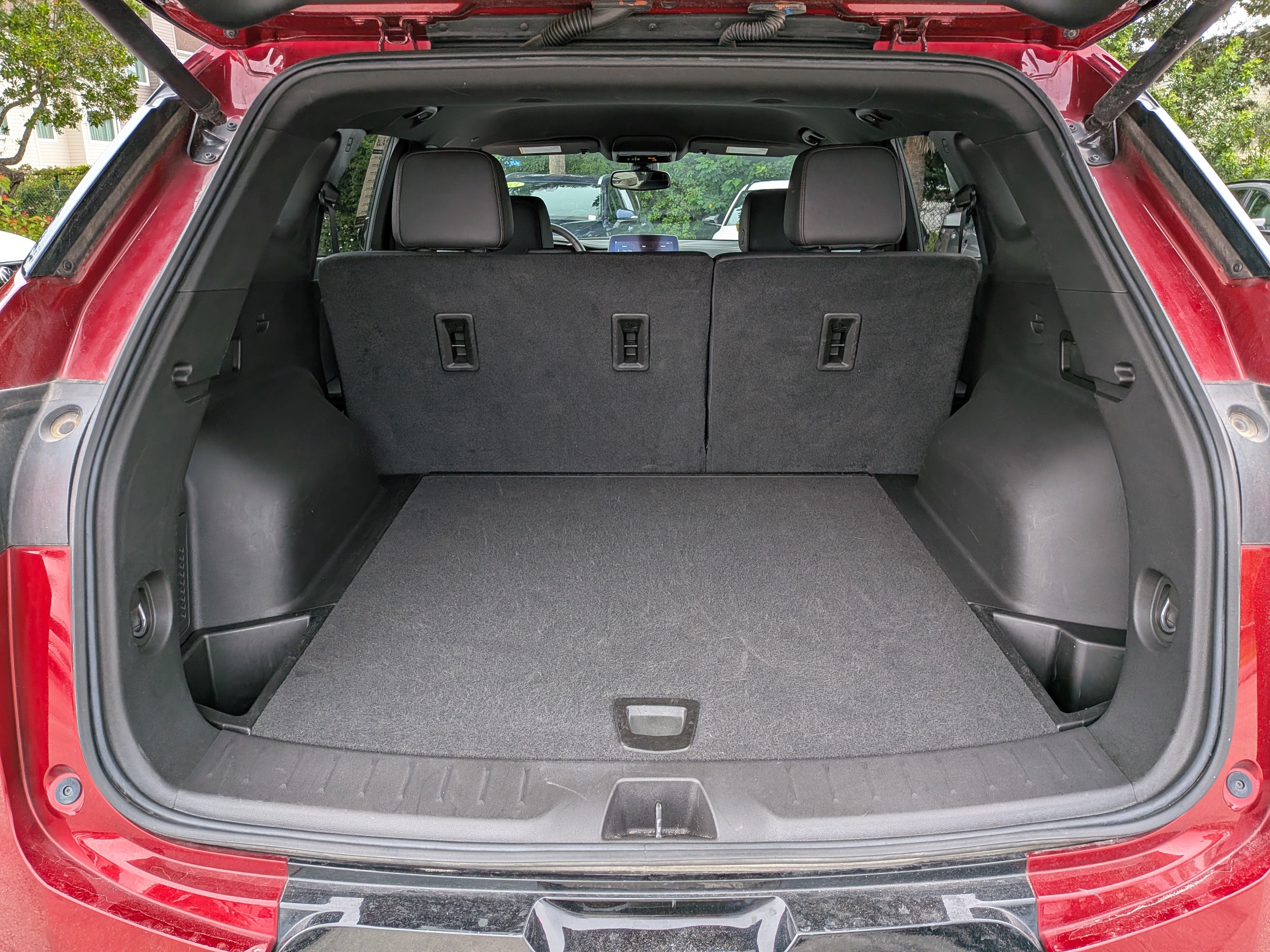 Used 2025 Chevrolet Blazer RS FWD image 13