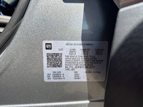 Certified 2026 Chevrolet Trax RS w/ Sunroof Package FWD image 9