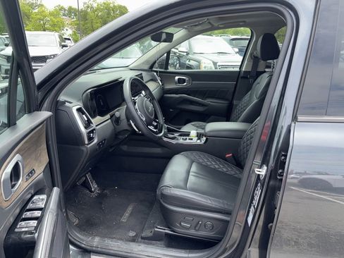 Certified 2023 Kia Sorento SX Prestige AWD/4WD image 20