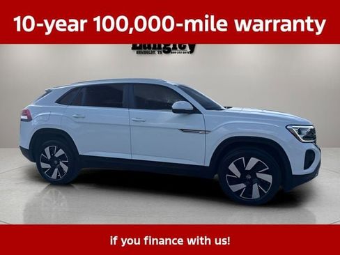 Used 2025 Volkswagen Atlas Cross Sport SE AWD/4WD image 14