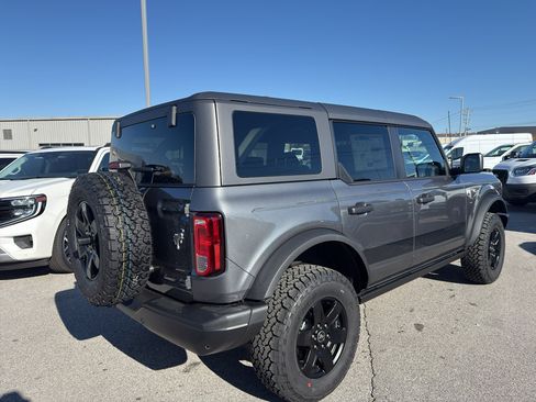 New 2025 Ford Bronco Big Bend w/ Black Diamond Package AWD/4WD image 5