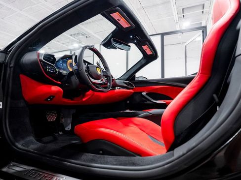 Used 2025 Ferrari 296 GTS RWD image 51
