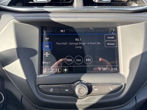 Used 2023 Chevrolet TrailBlazer RS image 17