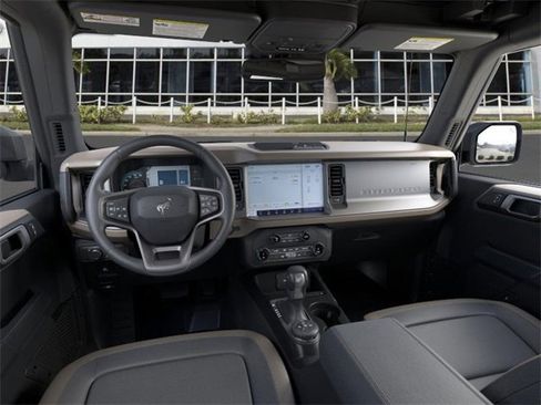 New 2025 Ford Bronco Big Bend image 9