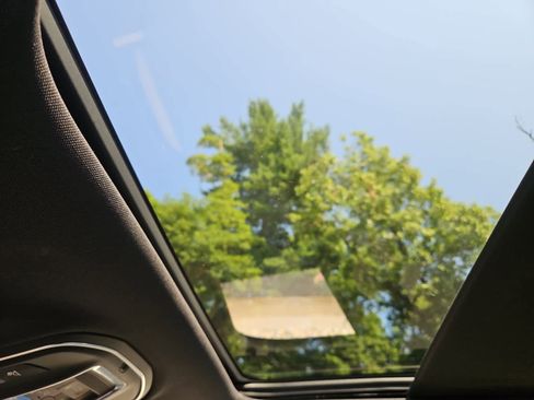 Used 2023 Jeep Grand Cherokee 4WD 4xe image 24