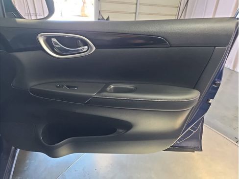 Used 2019 Nissan Sentra SV image 14