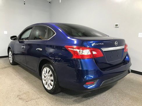 Used 2017 Nissan Sentra S FWD image 5