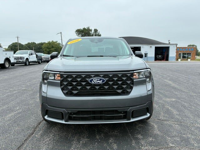 Used 2026 Ford Maverick XLT w/ Equipment Group 301A AWD/4WD image 9