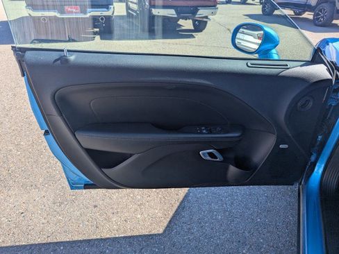Used 2016 Dodge Challenger SXT Plus RWD image 9