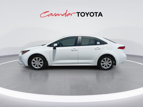 Certified 2026 Toyota Corolla LE FWD image 5
