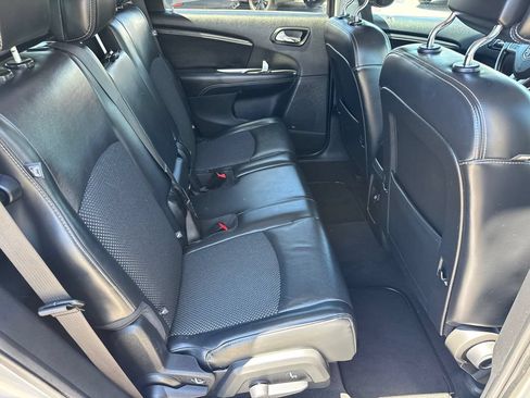 Used 2020 Dodge Journey Crossroad FWD image 15