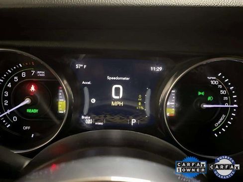 Used 2023 Jeep Wrangler Unlimited Sahara w/ Cold Weather Group image 8