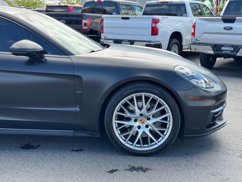 Used 2018 Porsche Panamera 4S Executive w/ Sport Chrono Package image 3