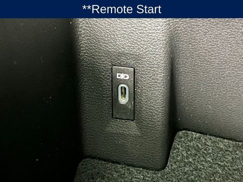 Used 2022 Volkswagen Atlas SE w/ Panoramic Sunroof Package image 15