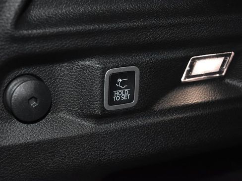 Used 2025 Jeep Grand Cherokee L Limited w/ Trailer Tow Package image 34