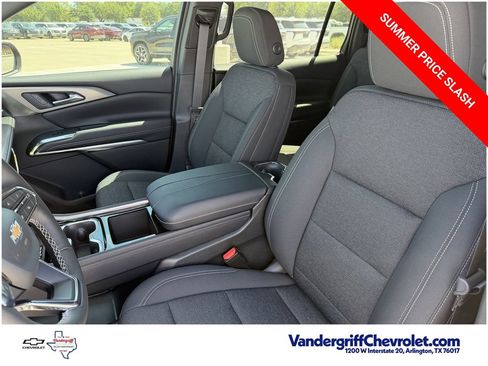 New 2026 Chevrolet Traverse LT FWD image 21