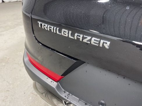 New 2025 Chevrolet TrailBlazer ACTIV w/ Convenience Package image 16
