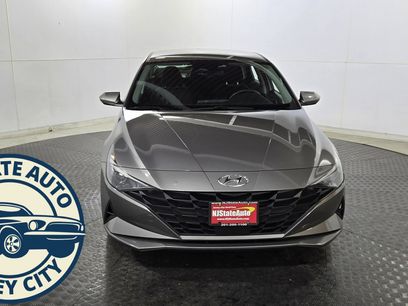 Used 2023 Hyundai Elantra SEL w/ Convenience Package