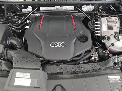 Used 2022 Audi SQ5 Premium Plus w/ Premium Plus Package image 14