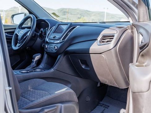 Used 2024 Chevrolet Equinox LT w/ Driver Convenience Package image 20