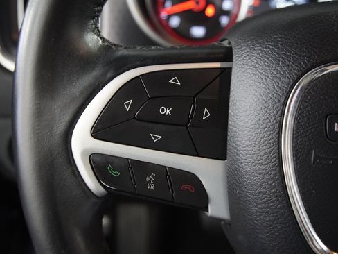 Used 2016 Dodge Charger SXT RWD image 15