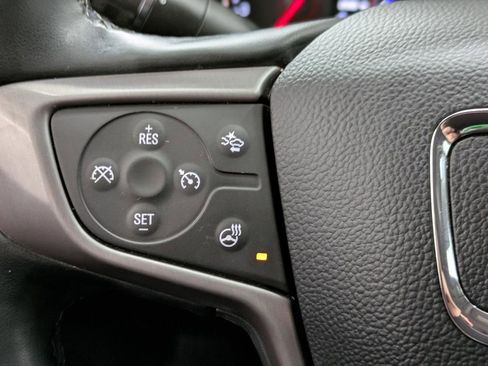 Used 2023 GMC Acadia AT4 w/ Technology Package AWD/4WD image 8