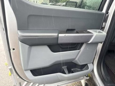 Used 2022 Ford F150 XLT w/ Trailer Tow Package image 14