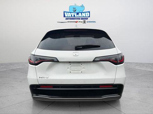Certified 2023 Honda HR-V EX-L image 4