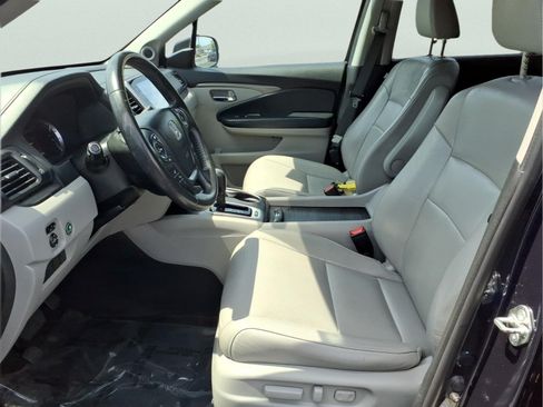 Certified 2018 Honda Pilot EX-L image 18