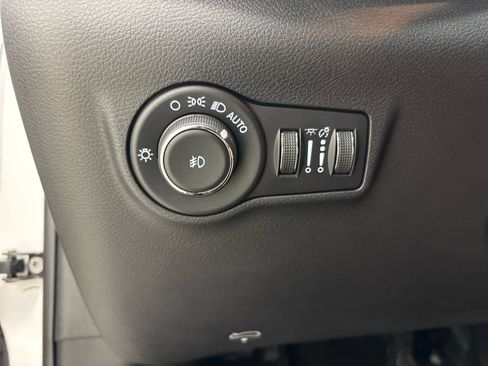 Used 2023 Jeep Compass Trailhawk w/ Trailhawk Elite Group AWD/4WD image 28