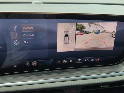 Used 2025 Buick Envision Preferred AWD/4WD image 26