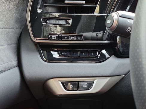 Used 2023 Lexus RX 500h 500h F SPORT Performance w/ Cold Area Package image 28