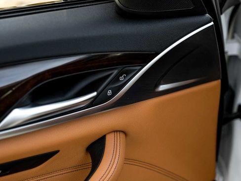 Used 2019 BMW 530i xDrive w/ M Sport Package image 45