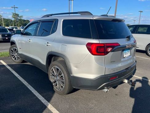 Used 2019 GMC Acadia SLT AWD/4WD image 6