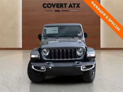 New 2025 Jeep Gladiator High Tide image 8