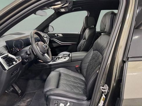 New 2026 BMW X7 xDrive40i w/ M Sport Package AWD/4WD image 30