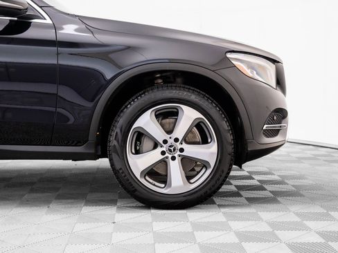 Used 2019 Mercedes-Benz GLC 300 4MATIC image 36