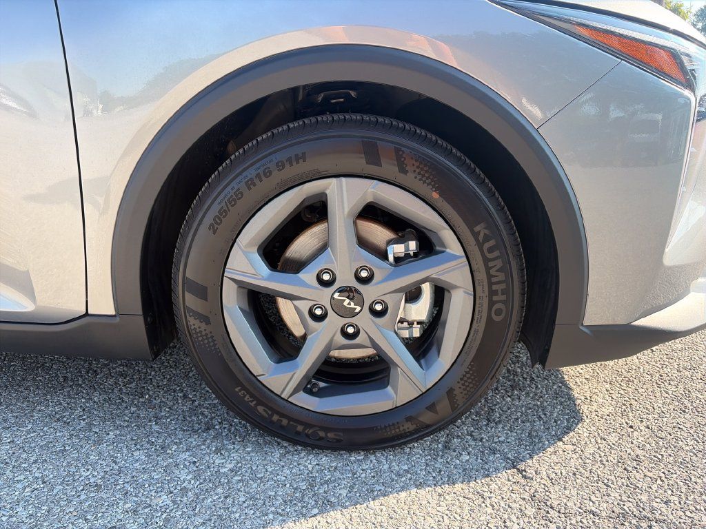 Used 2026 Kia K4 FWD image 43