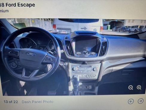 Used 2018 Ford Escape Titanium image 16