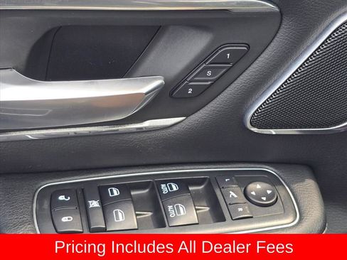 Used 2019 RAM 1500 Laramie RWD image 24