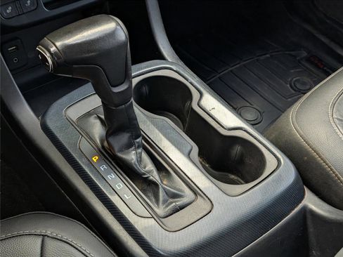 Used 2018 Chevrolet Colorado Z71 AWD/4WD image 20